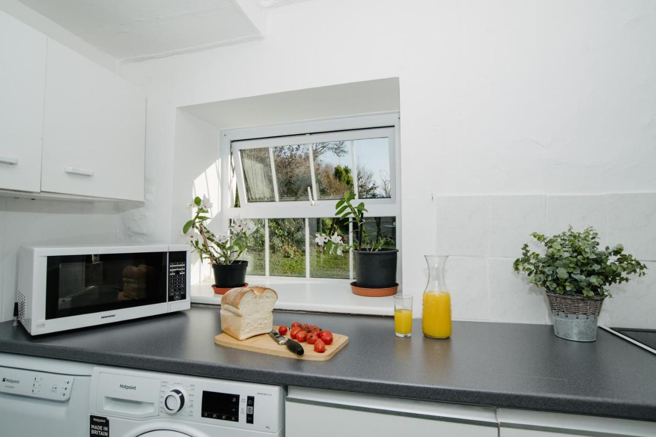 Shilla Mill - Just Off The Beach Polzeath Luaran gambar